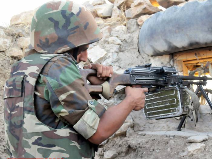ВС Армении обстреляли азербайджанские позиции из снайперских винтовок
