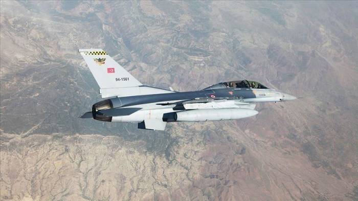 Турецкая авиация уничтожила 3 террористов на севере Ирака