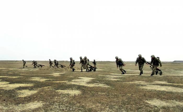 Противотанковые подразделения проводят тренировки с боевой стрельбой - ВИДЕО