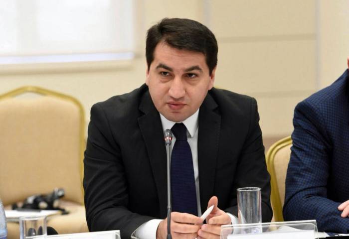 Хикмет Гаджиев: Называющие себя демократическими власти Армении в первую очередь должны снести памятники фашистским палачам
