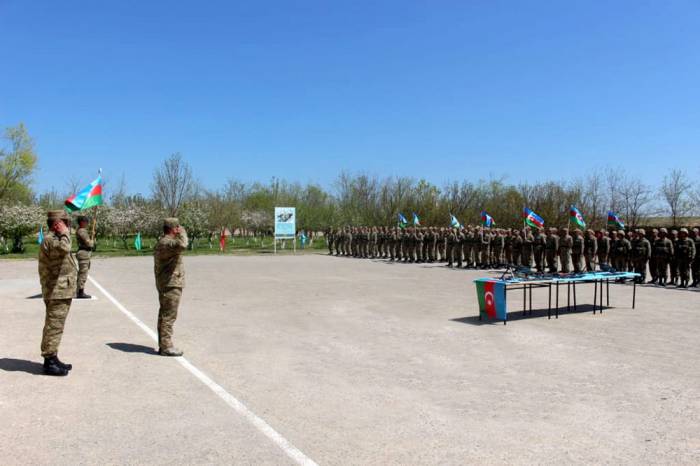 В прифронтовой зоне состоялась церемония заступления на боевое дежурство подразделений - ФОТО