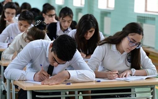 В Азербайджане из приемных экзаменов могут исключить некоторые темы