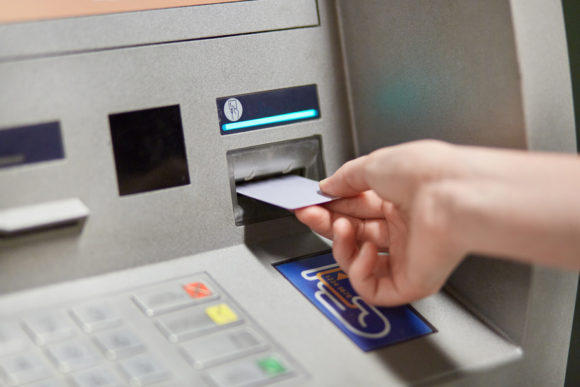 В Азербайджане названа дата, до которой соцвыплаты в банкоматах можно будет снимать без комиссии
