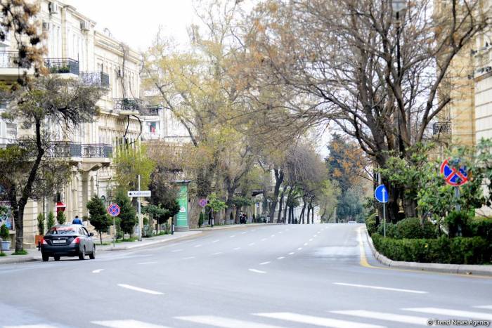 Снижение числа автомобилей в период карантина в Баку позитивно сказалось на экологии