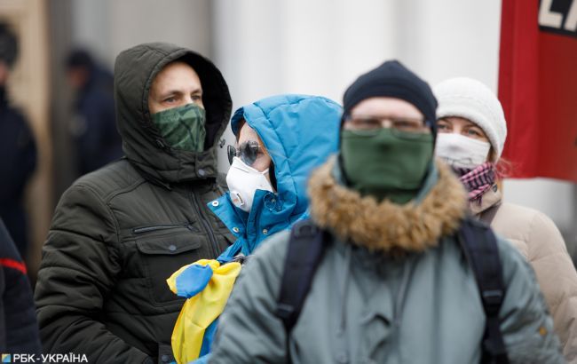 Коронавирус в Киеве: число зараженных растет
