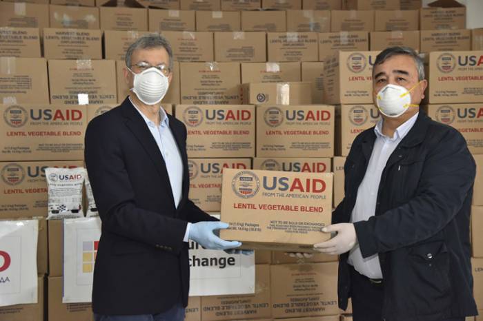 США передали Узбекистану продовольствия почти на 400 тысяч долларов
