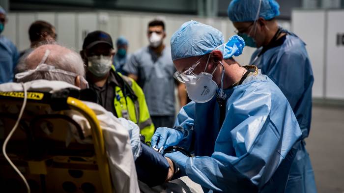 В Ирландии число заразившихся коронавирусом приближается к девяти тысячам