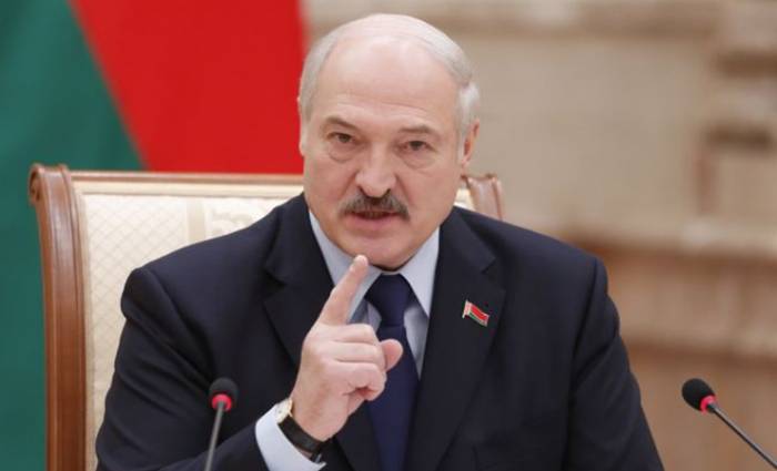 Лукашенко: никто от коронавируса в нашей стране не умрёт
