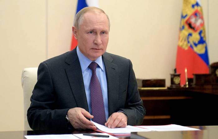 Путин проведет масштабное совещание с главами регионов по борьбе с коронавирусом
