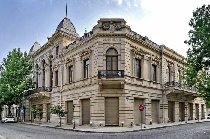 75-летие Победы над фашизмом: экспонаты Музея истории Азербайджана