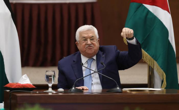 Президент Палестины объявил о выходе из всех соглашений с США и Израилем