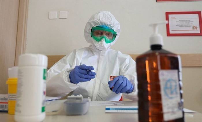 Первая больница в Беларуси начала проводить экспресс-тест на антитела к COVID-19
