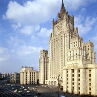 МИД: РФ и Азербайджан примут меры, чтобы из-за пандемии не было отката в сотрудничестве
