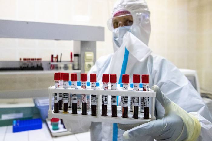 Начать производство вакцины от COVID-19 планируют в августе
