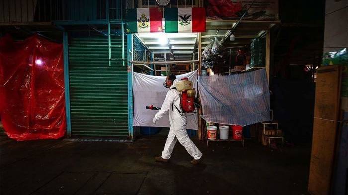 В Мексике от COVID-19 за сутки умерли 364 человека
