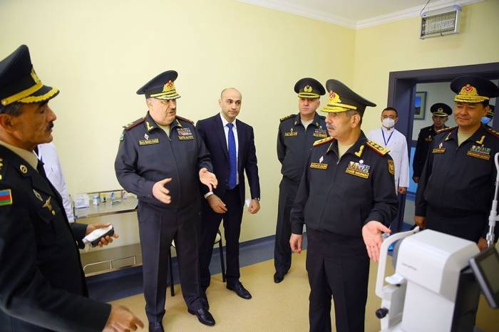 Министр обороны Азербайджана принял участие в открытии нового корпуса Главного клинического госпиталя