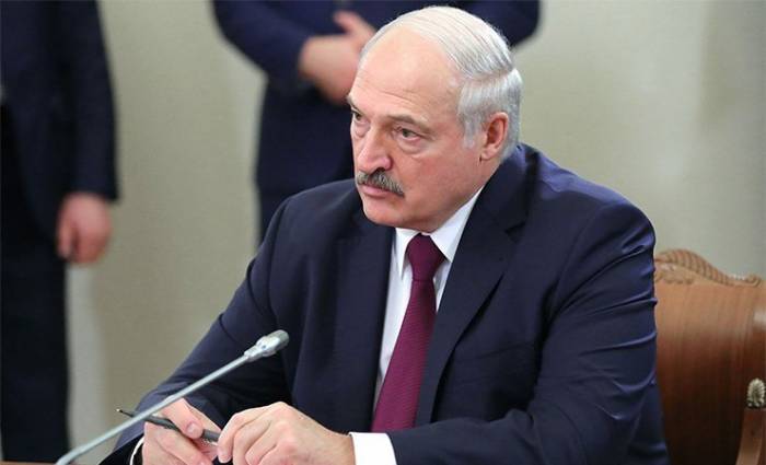 Лукашенко заявил, что за последние трое суток от COVID-19 в Беларуси умерли только два человека
