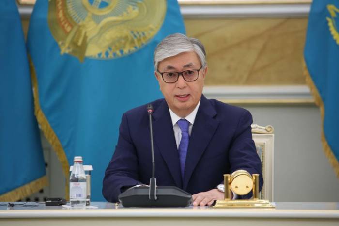 Токаев: Борьба с коронавирусом обошлась Казахстану почти в 6 трлн тенге
