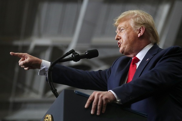 Трамп отказался верить в статистику других стран по смерти от коронавируса