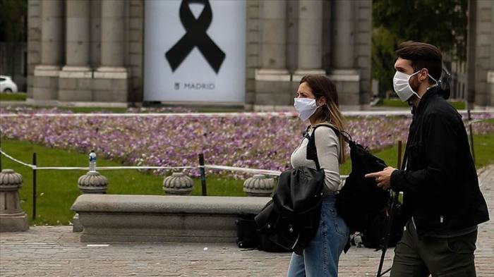 В Испании объявят траур по жертвам пандемии