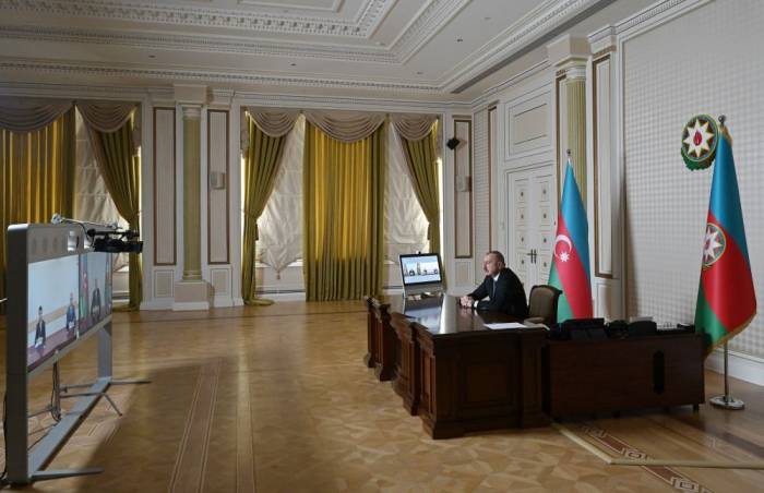 Ильхам Алиев принял в формате видеосвязи Сеймура Оруджева и Эльчина Рзаева в связи с их назначением на должности глав Исполнительной власти Агстафинского и Имишлинского районов