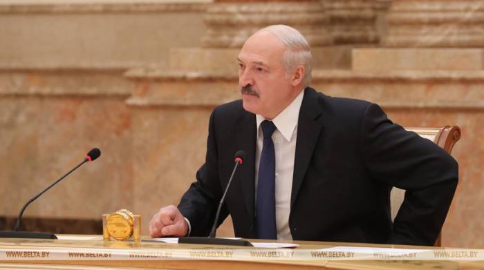 Лукашенко: мы создали суверенное государство, и мы эту страну никому не отдадим
