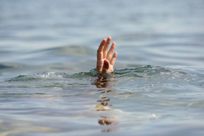 МЧС: Обнаружено тело юноши, утонувшего в Еникендском водохранилище