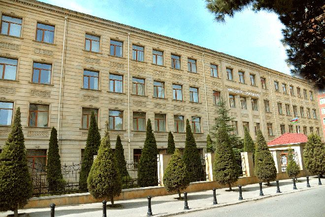 Центр приема граждан Управления образования по г. Баку приостановил работу
