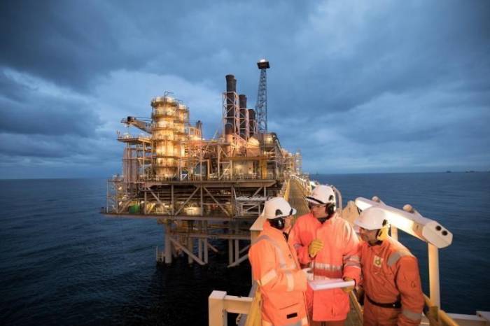 EIA повысила прогноз по добыче нефти в Азербайджане
