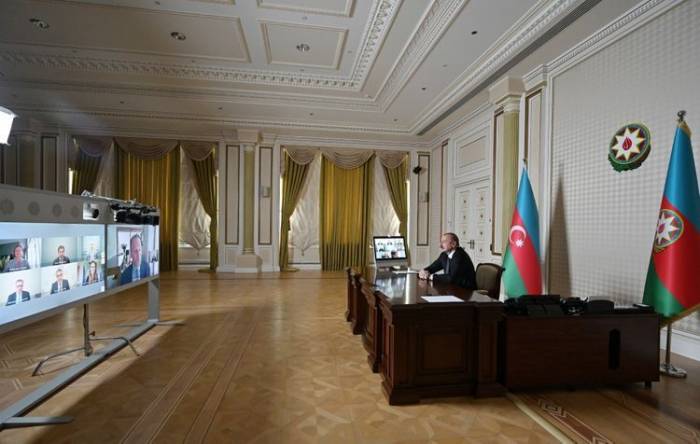 Состоялась видеоконференция между президентом Ильхамом Алиевым и вице-президентом компании «Microsoft» - ФОТО
