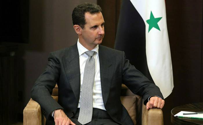 Асад рассказал, что продолжал работать даже во время обстрелов Дамаска
