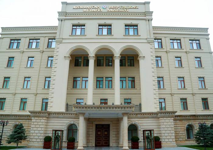 Минобороны: Ряд подразделений азербайджанской армии привлечен к контролю за соблюдением карантинного режима
