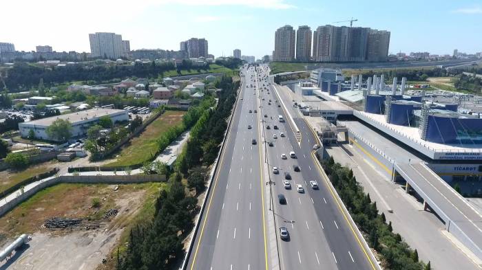 Расширение автотрассы Баку-Сумгайыт завершится на следующей неделе
