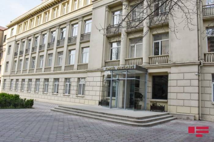 Минобразования Азербайджана о сроке приостановления учебного процесса
