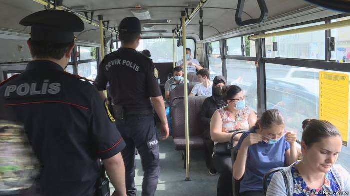 Бактрансагентство: О пассажирах, находящихся в автобусах без масок, будет сообщено полиции

