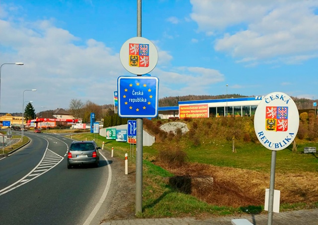 Чехия открыла границы для жителей большинства стран ЕС
