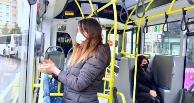 БТА: Усилены меры по контролю над использованием защитных масок в транспорте 