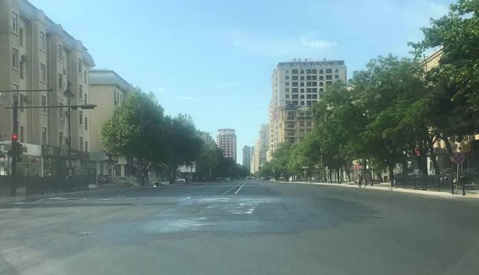 Баку после введенных на выходные жестких ограничений карантина - ФOTO

