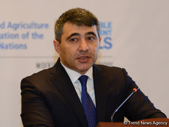 Министр: Засуха и нехватка воды оказывают свое влияние на выращивание хлопка в Азербайджане
