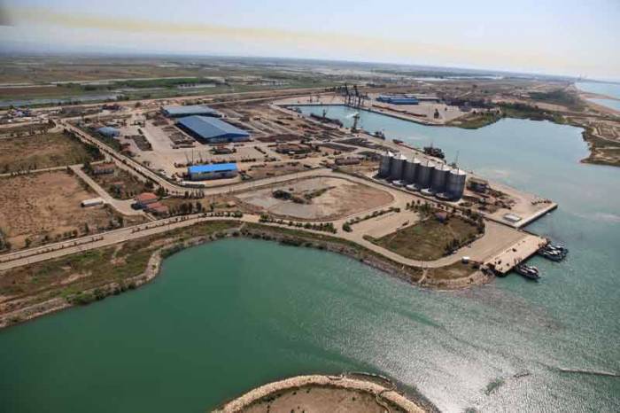 Новый склад будет построен в иранском порту Астара
