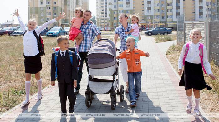 В Беларуси досрочно семейным капиталом воспользовались уже более 16 тыс. семей