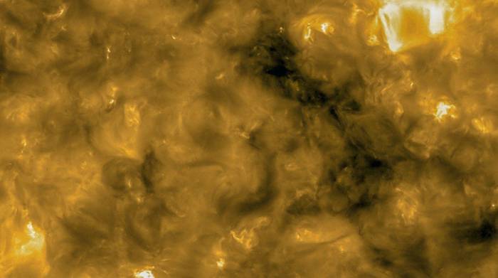 NASA опубликовало снимки Солнца с рекордно близкого расстояния

