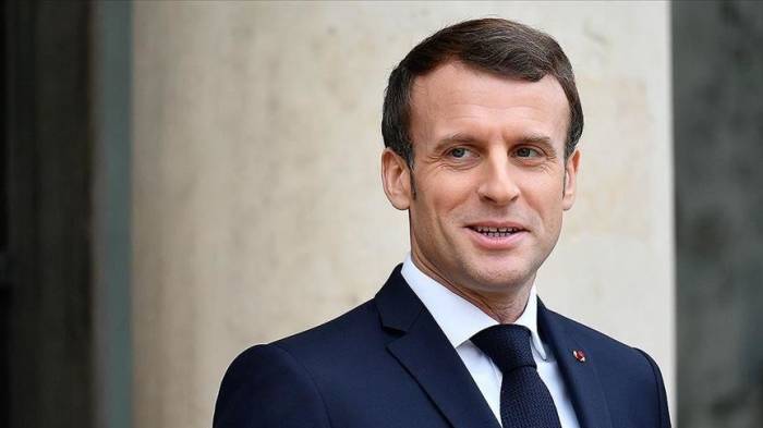 Во Франции объявлен состав нового правительства
