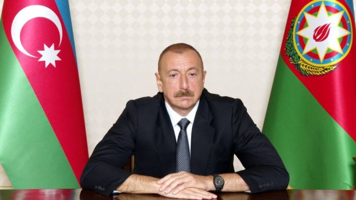 Ильхам Алиев: Нет необходимости в подготовке специалистов по профессиям, которых через пять лет не будет
