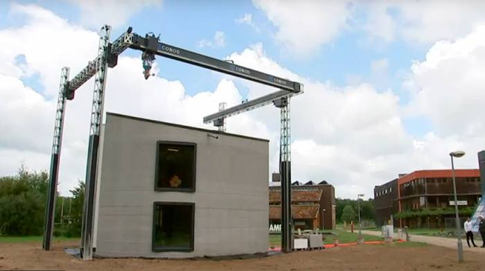 В Бельгии создали двухэтажный дом с помощью 3D-принтера
