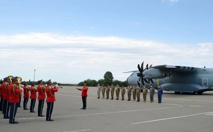 Представители ВВС Турции прибыли в Гянджу - ВИДЕО
