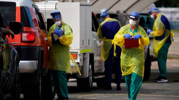 Австралия закроет границы между двумя штатами из-за вспышки коронавируса

