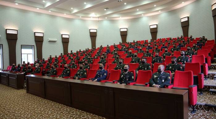 В Отдельной общевойсковой армии Нахчывана с участием молодых офицеров проведены учебно-методические сборы