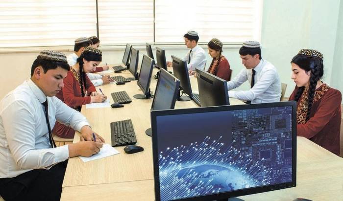 В Туркменистане государство привлечет к цифровизации десятки национальных IT-компаний
