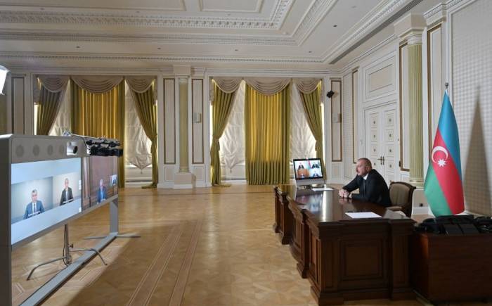 Ильхам Алиев провел совещание в видеоформате  - ФОТО